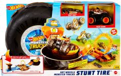 HW MT Stunt Tyre Play Set