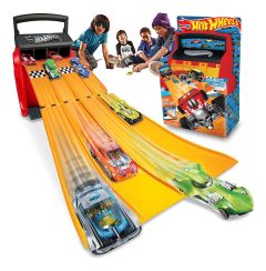 Hot Wheels Racing Battle Case